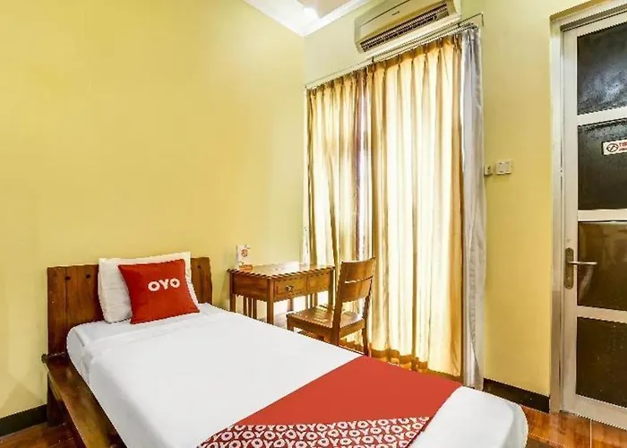 OYO 91036 Hotel Simpang Lima Gkpri Semarang